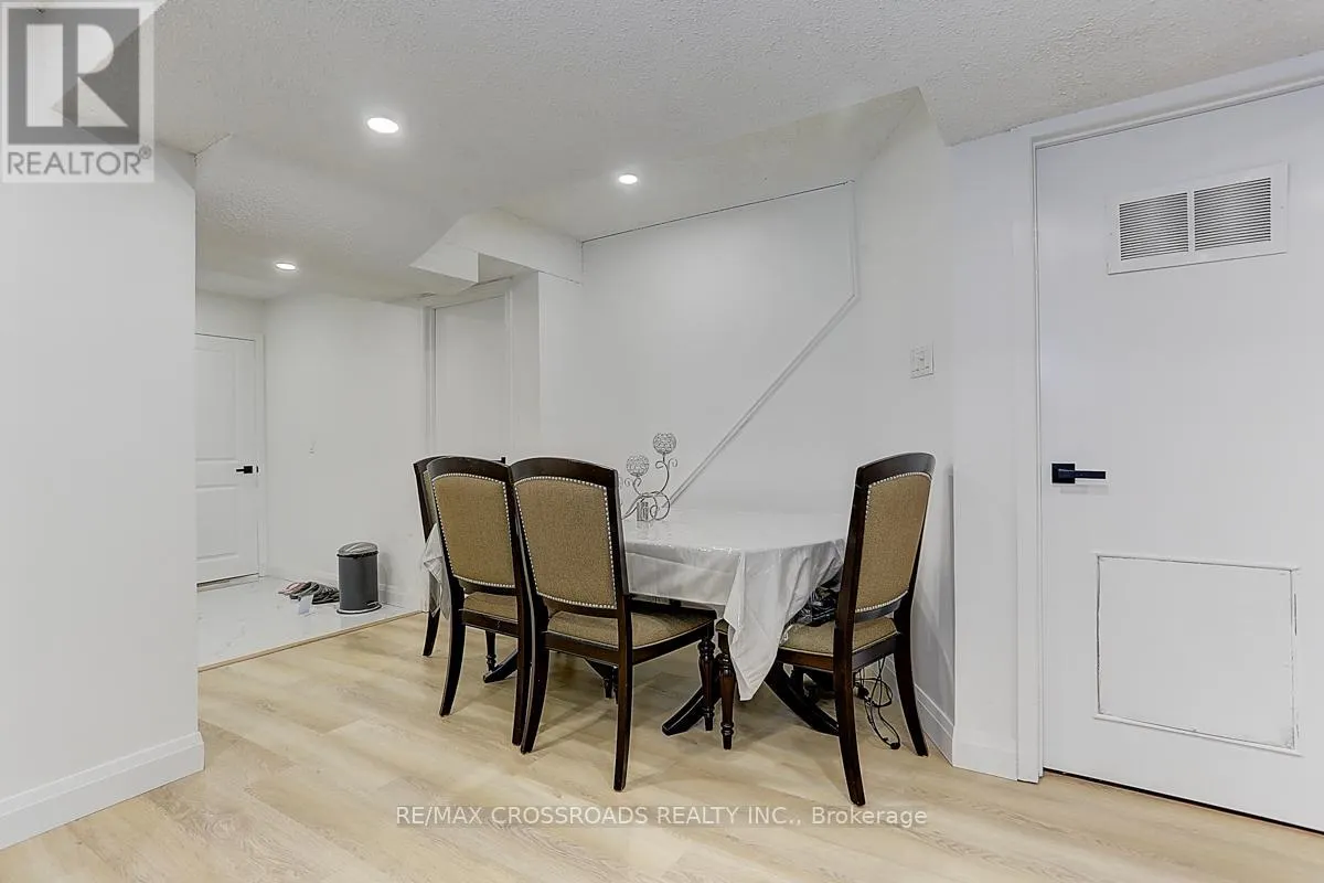 125 GREEN BUSH CRESCENT