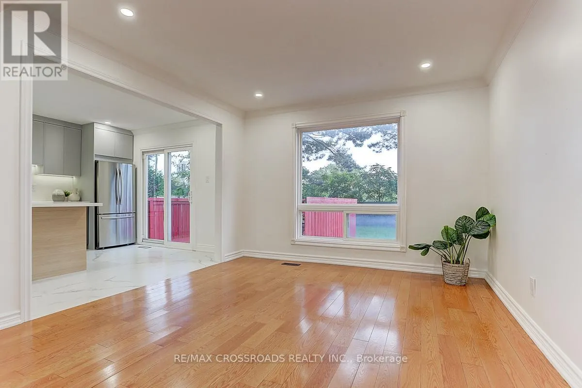 125 GREEN BUSH CRESCENT