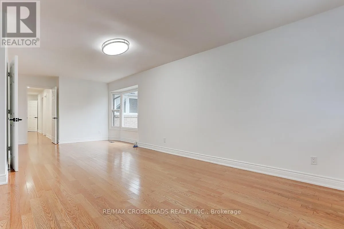 125 GREEN BUSH CRESCENT