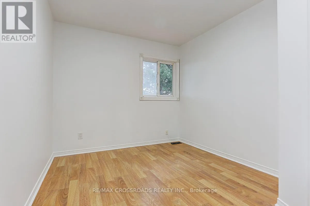 125 GREEN BUSH CRESCENT