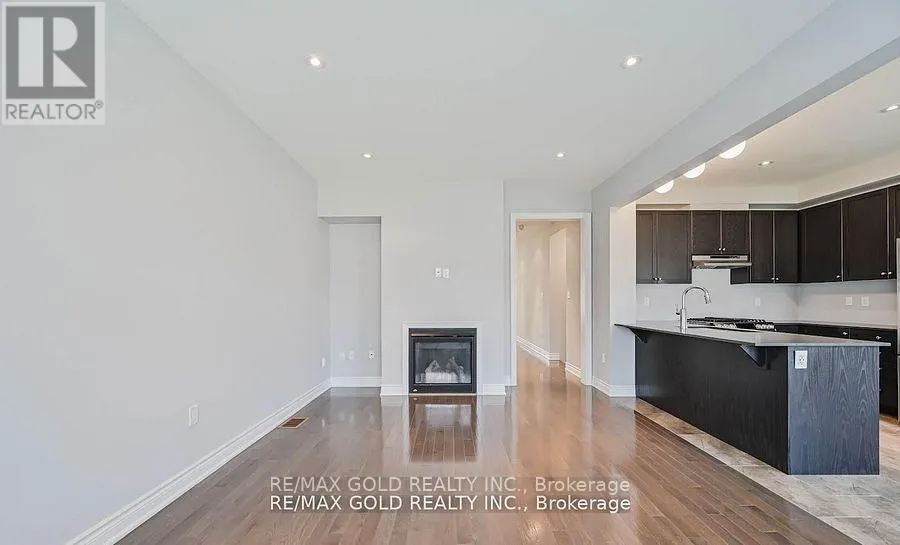 238 KINCARDINE STREET