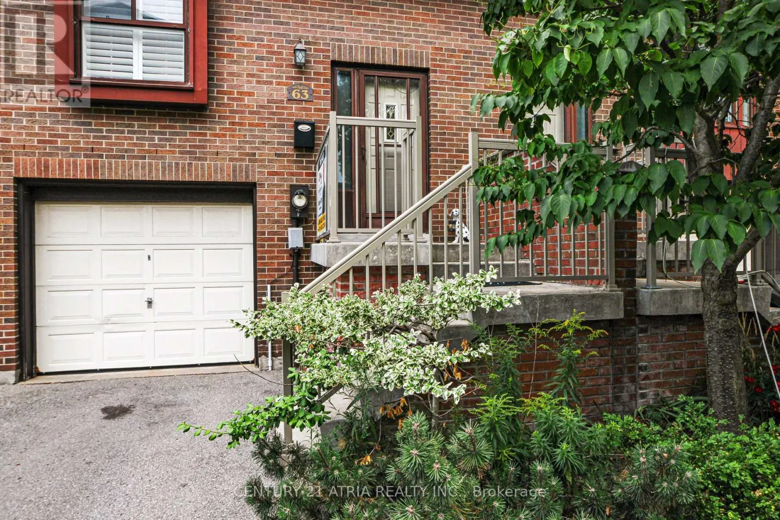 63 - 11 PLAISANCE ROAD