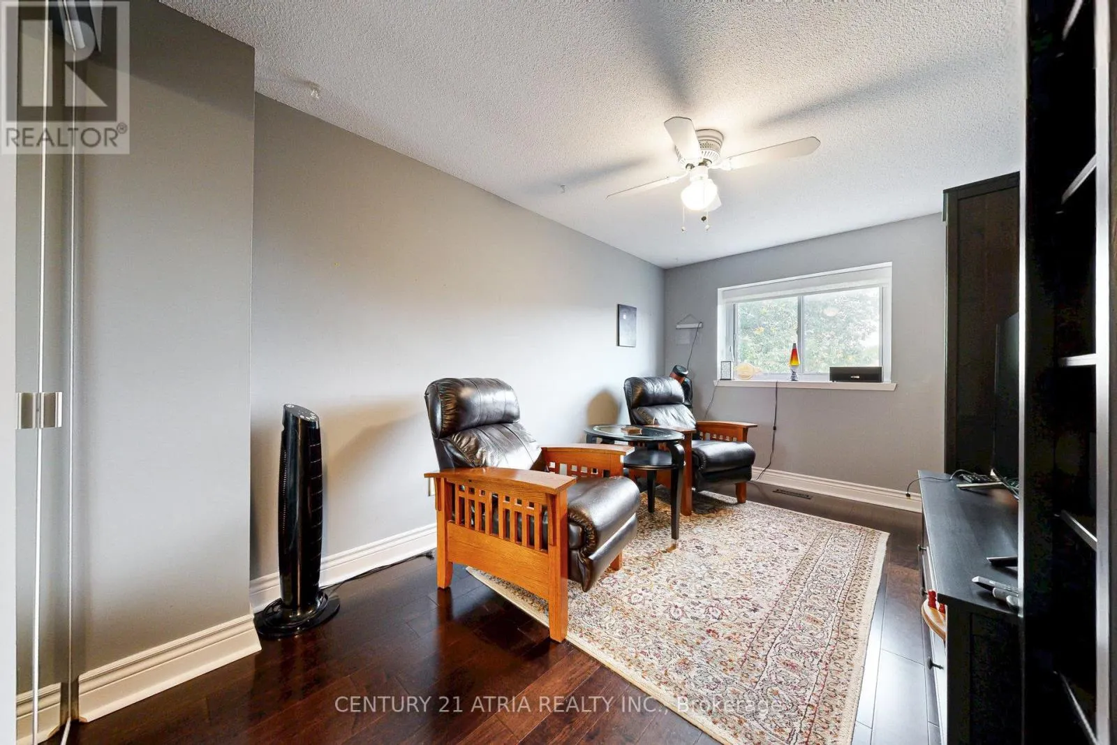 63 - 11 PLAISANCE ROAD