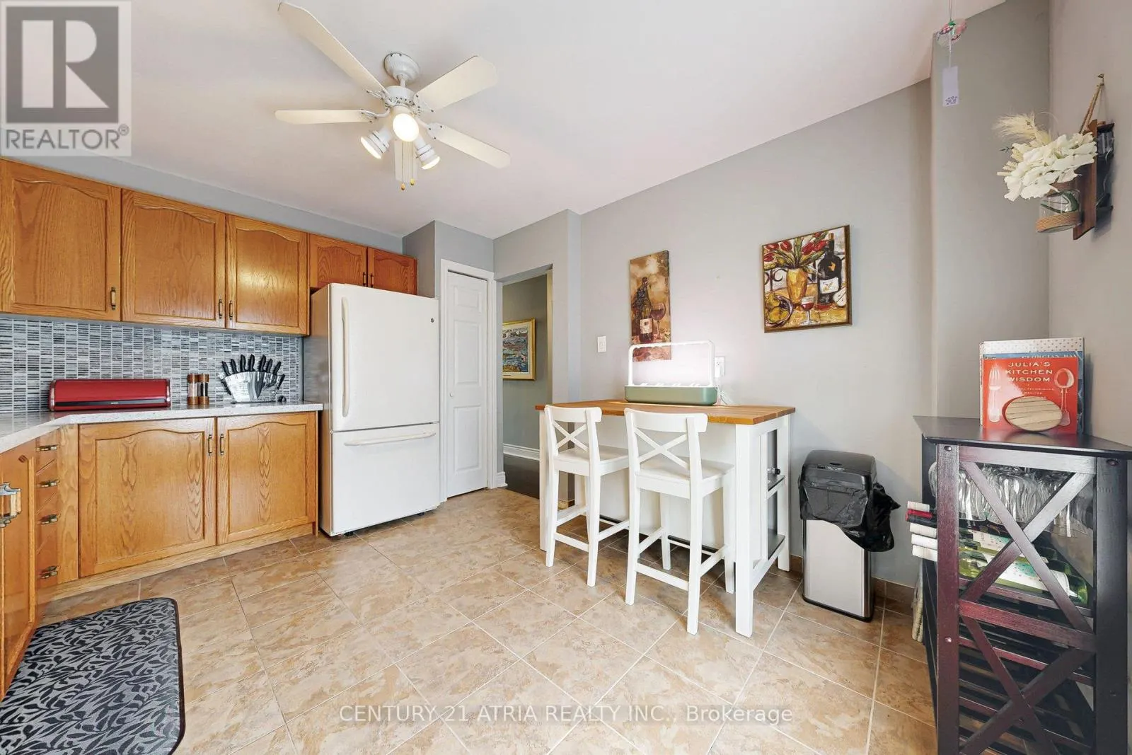 63 - 11 PLAISANCE ROAD