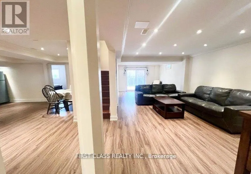 9 WILEY AVENUE