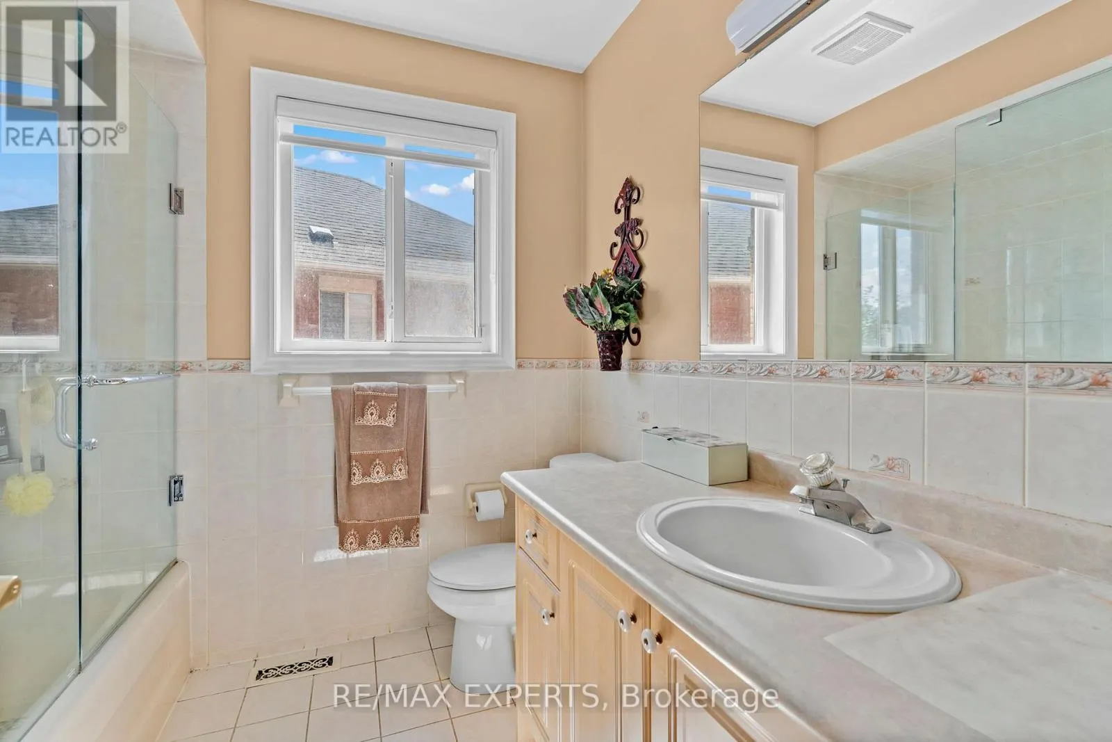 43 WATER GARDEN LANE