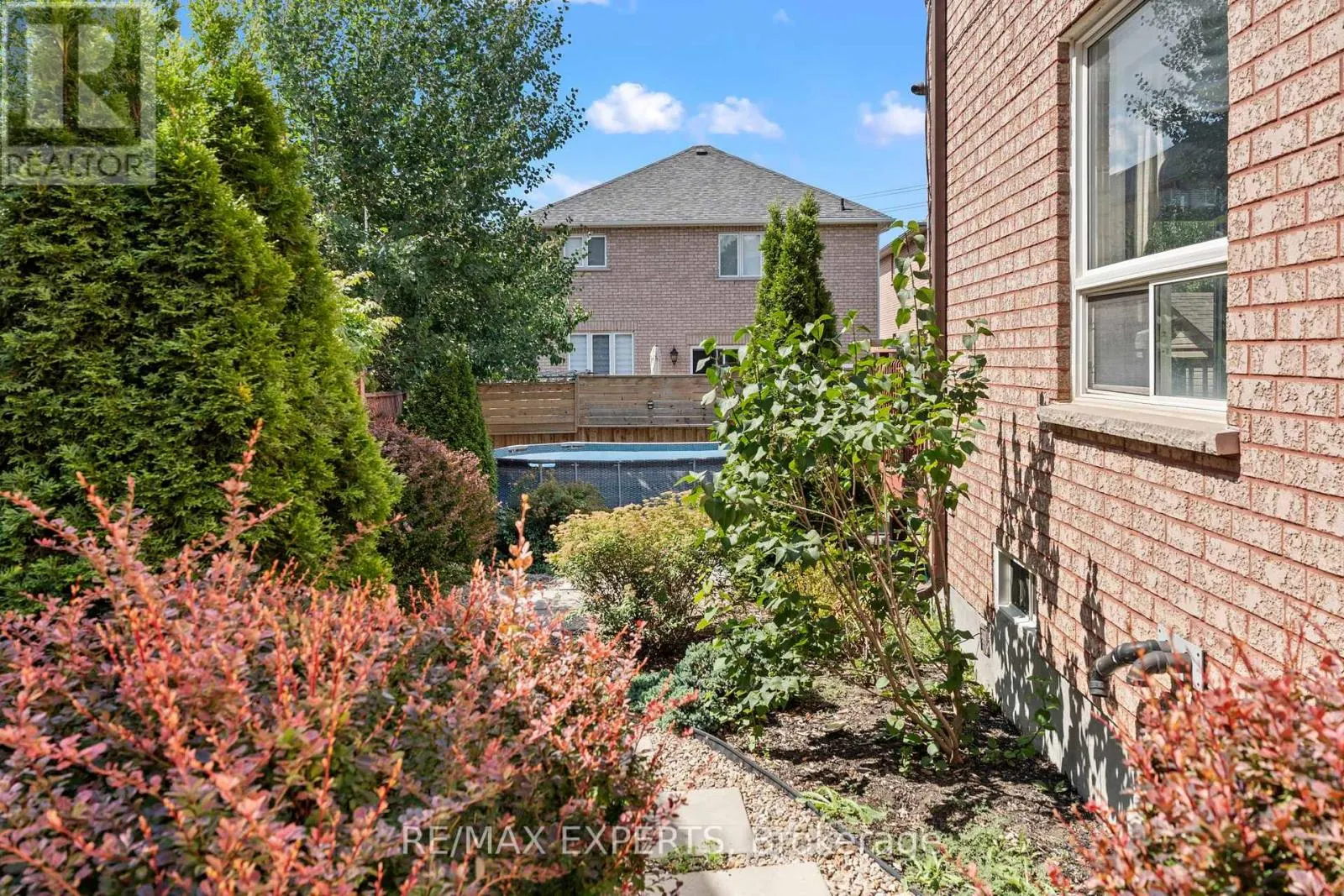 43 WATER GARDEN LANE