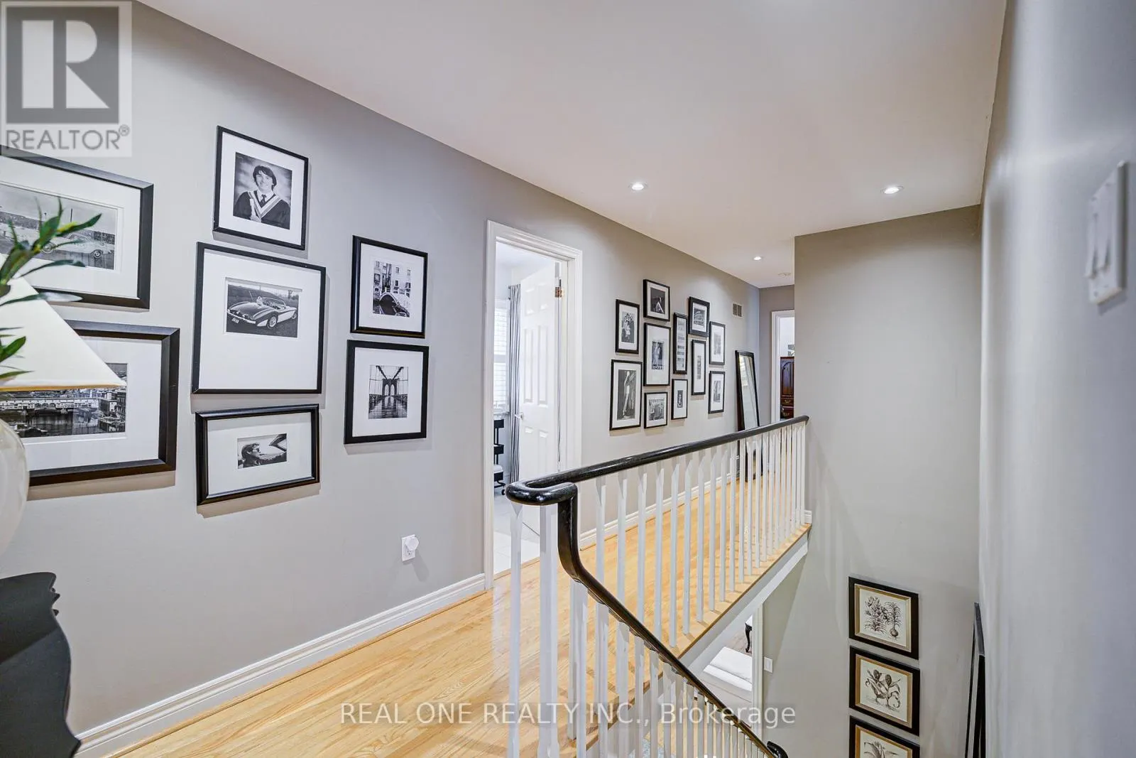 21 ALCAINE COURT