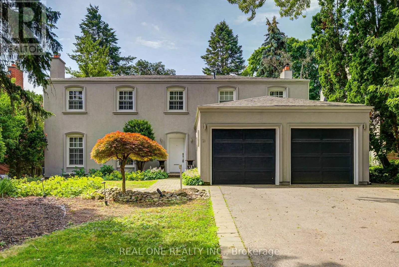 21 ALCAINE COURT