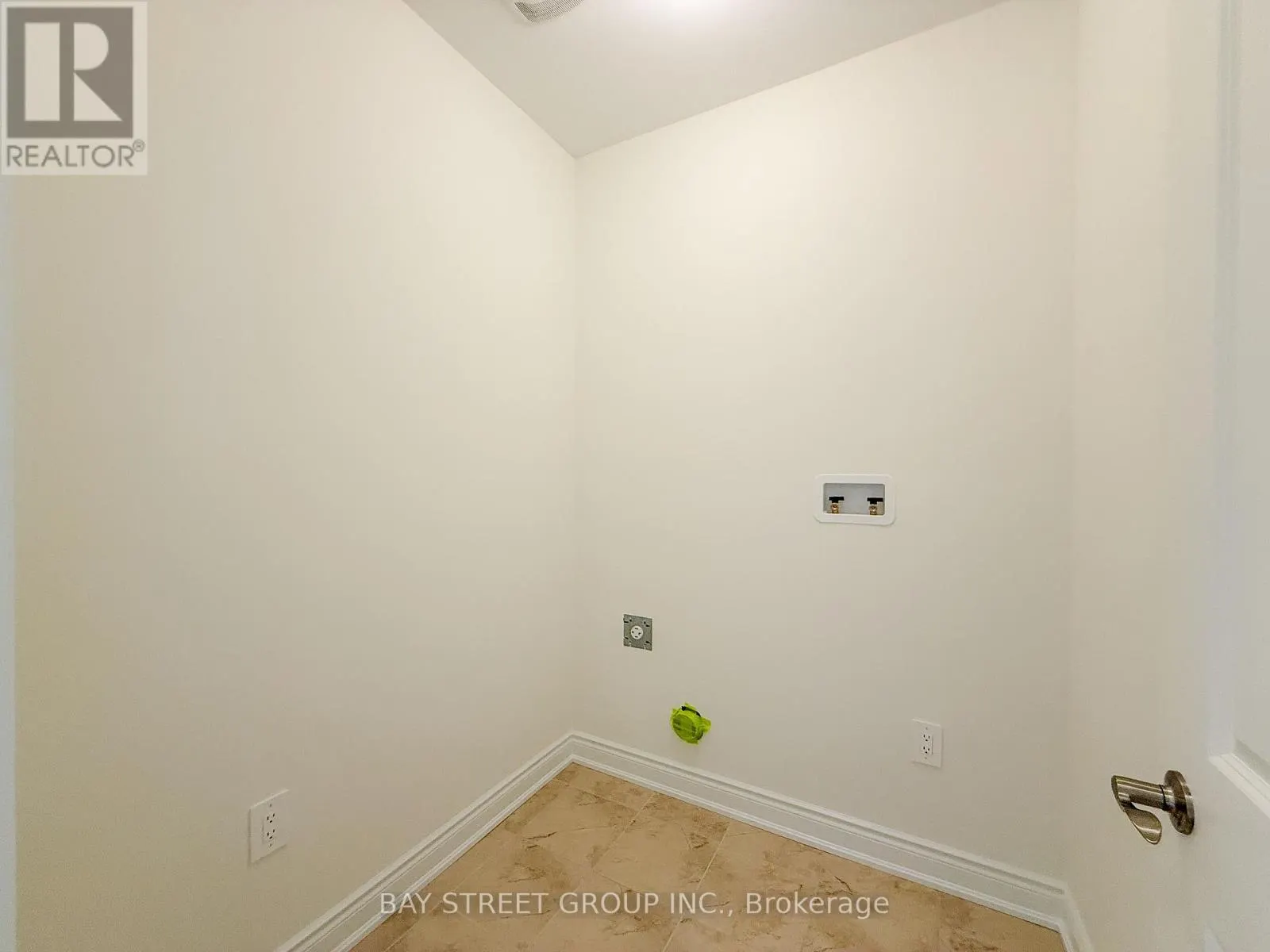 18 SHELSON PLACE