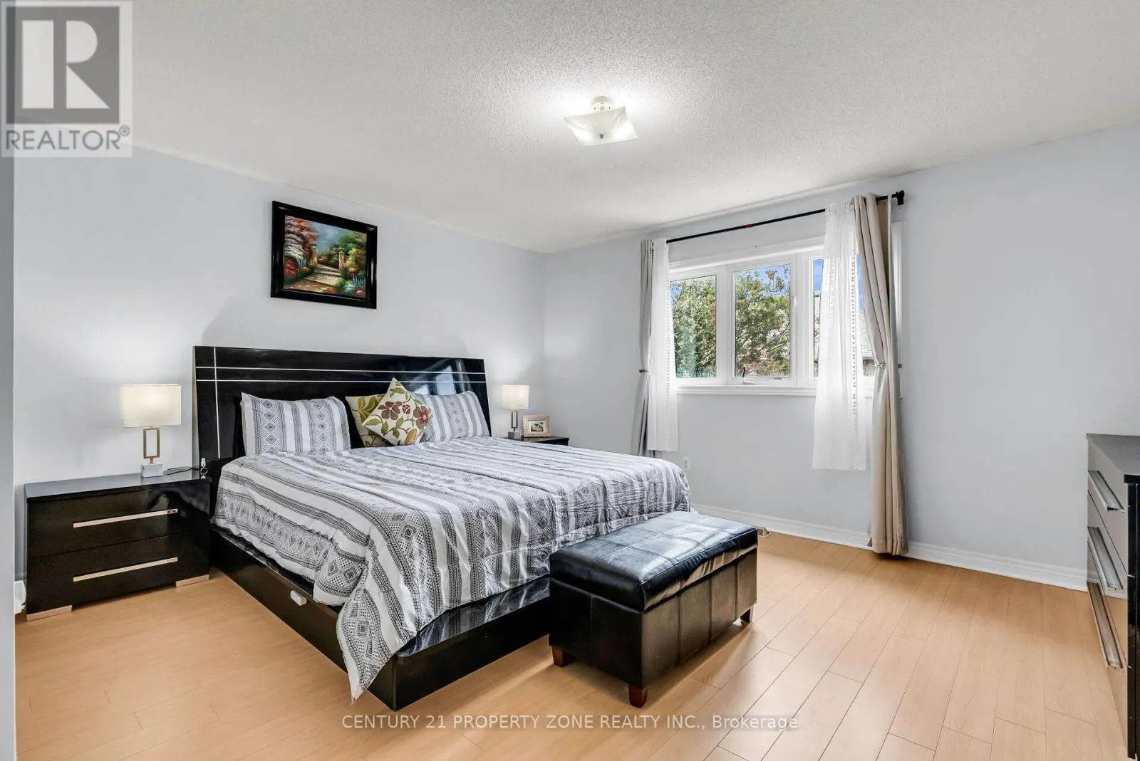 18 GRACEWELL ROAD
