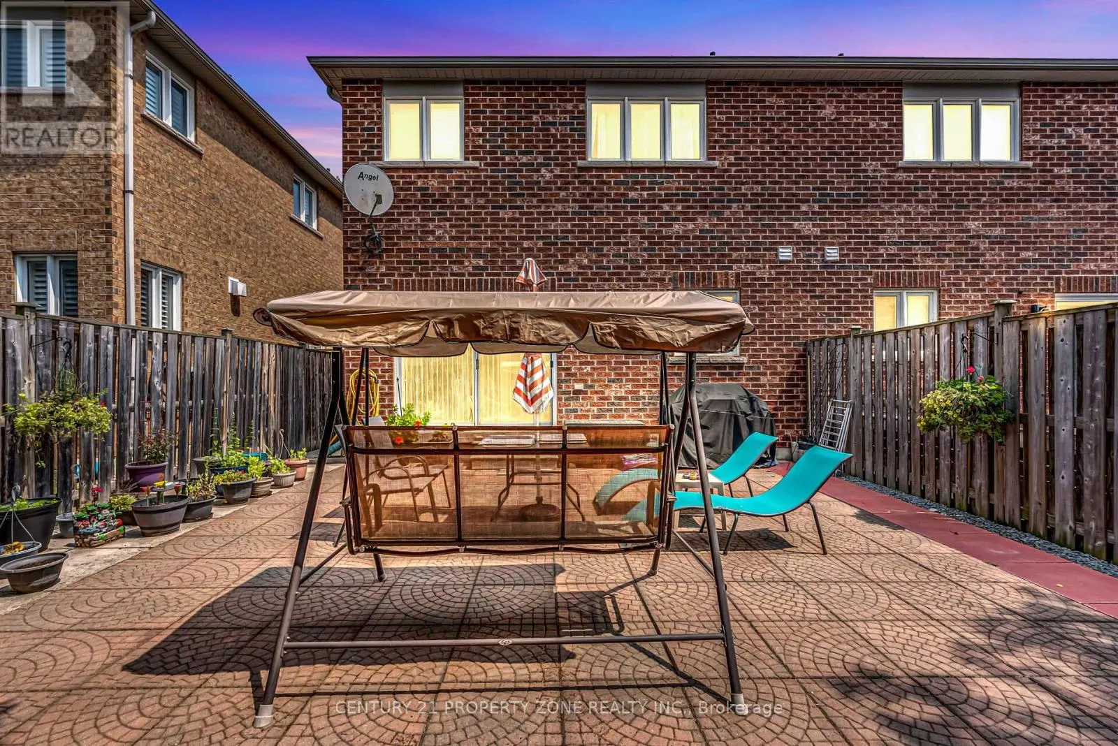 18 GRACEWELL ROAD