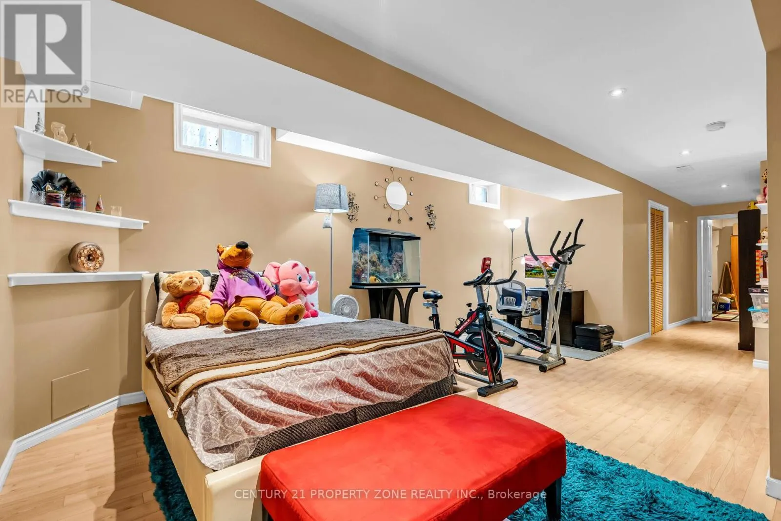 18 GRACEWELL ROAD