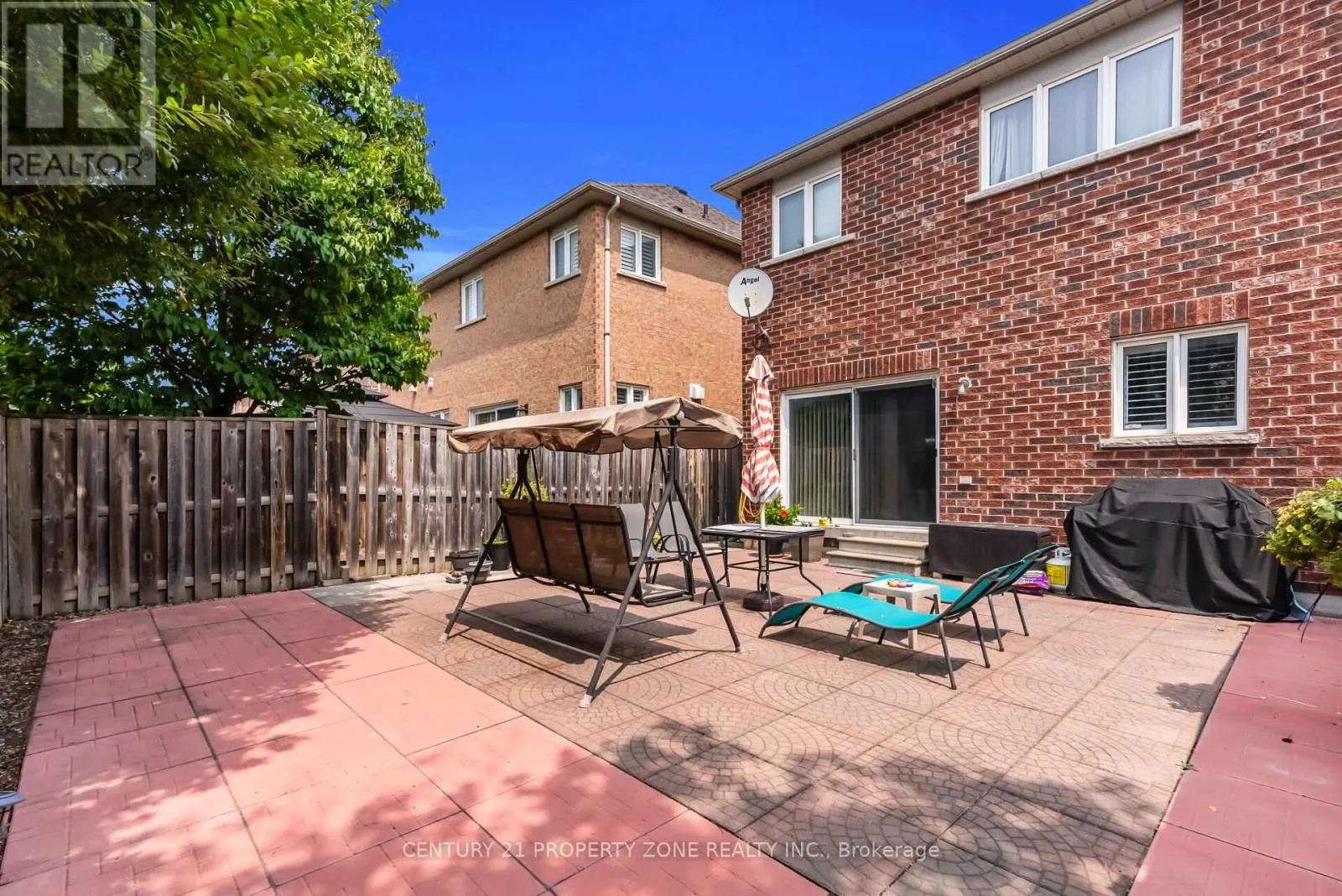 18 GRACEWELL ROAD