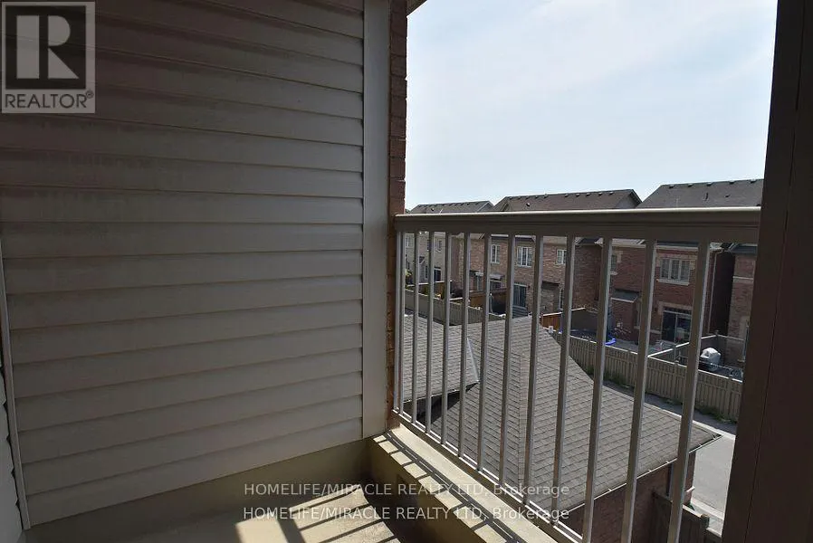 183 EAST'S CORNERS BOULEVARD