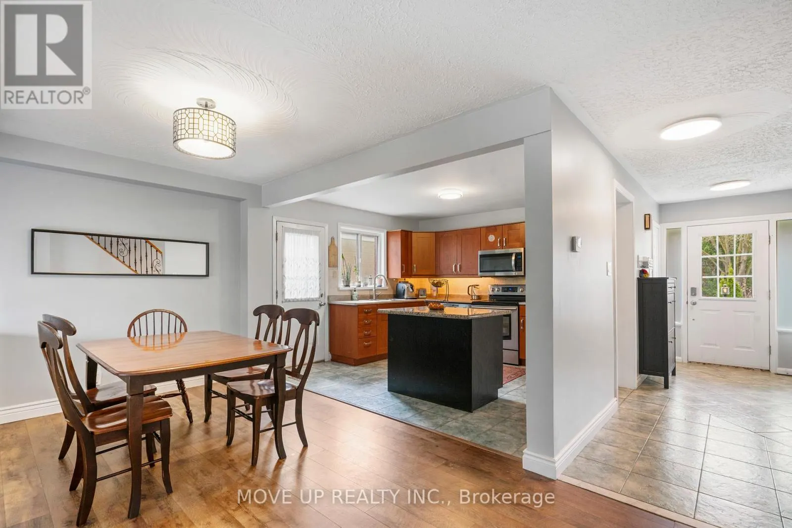 785 PAM CRESCENT