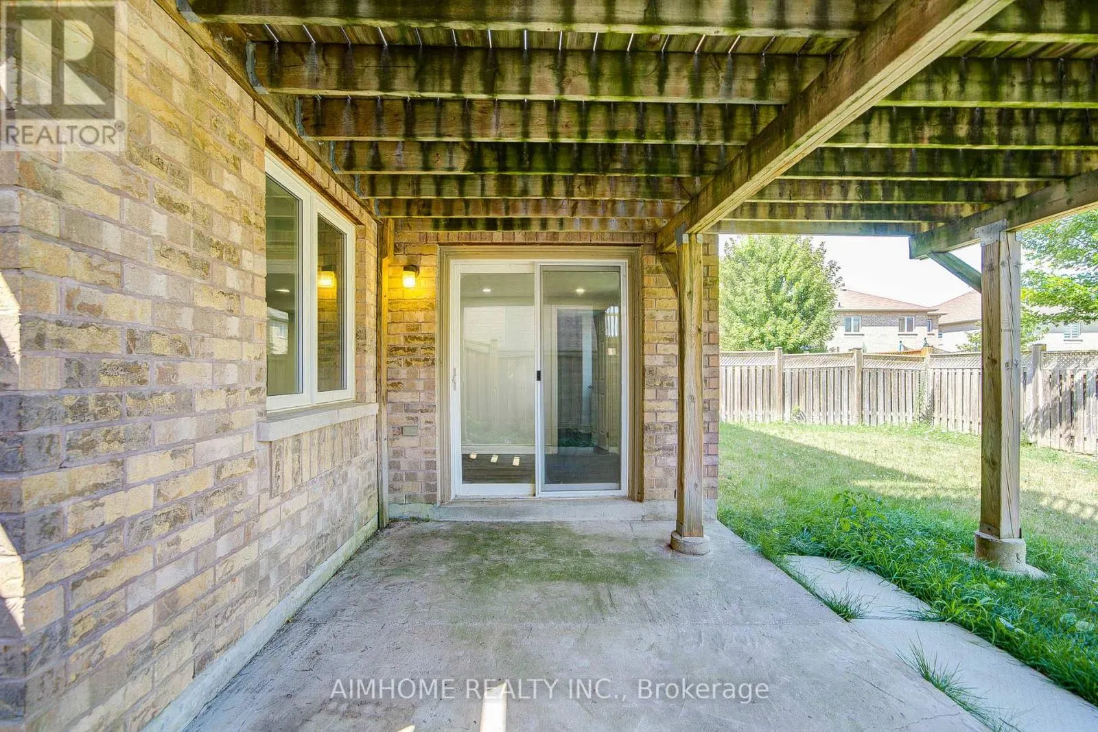 415 PETER RUPERT AVENUE