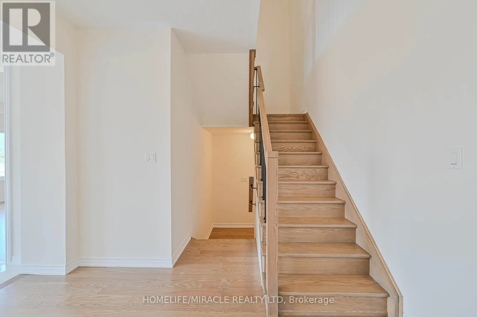 1653 CORSAL COURT