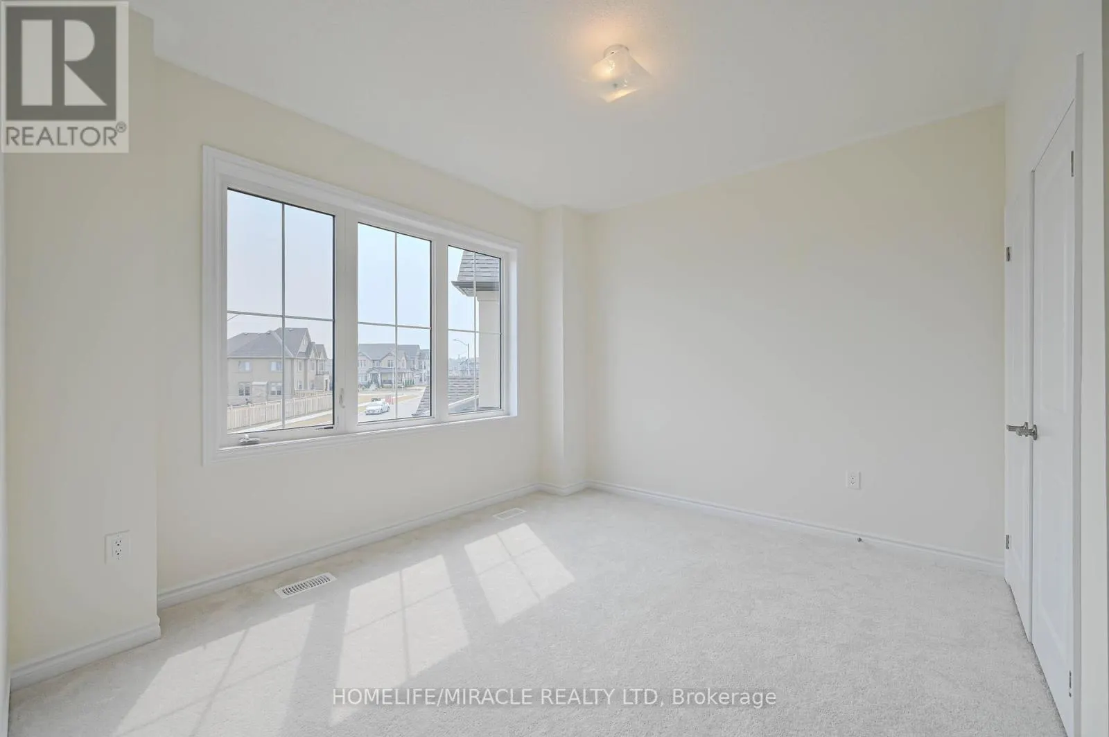 1653 CORSAL COURT