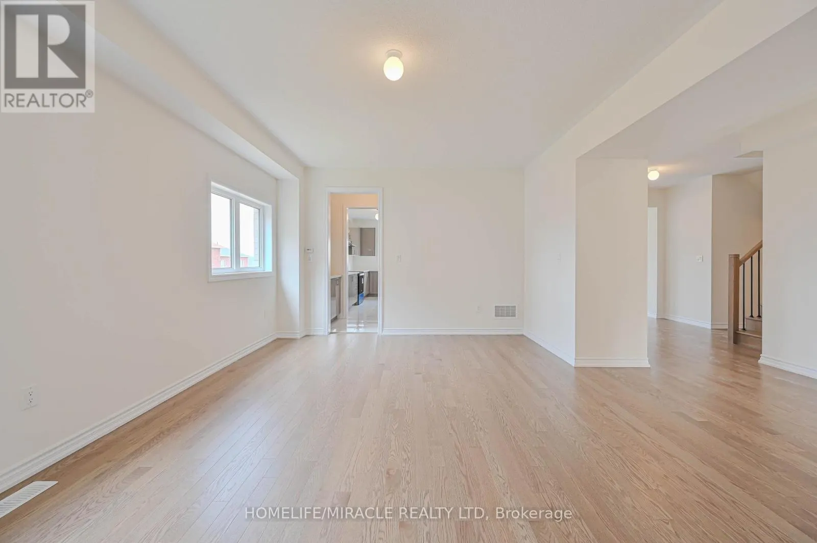 1653 CORSAL COURT