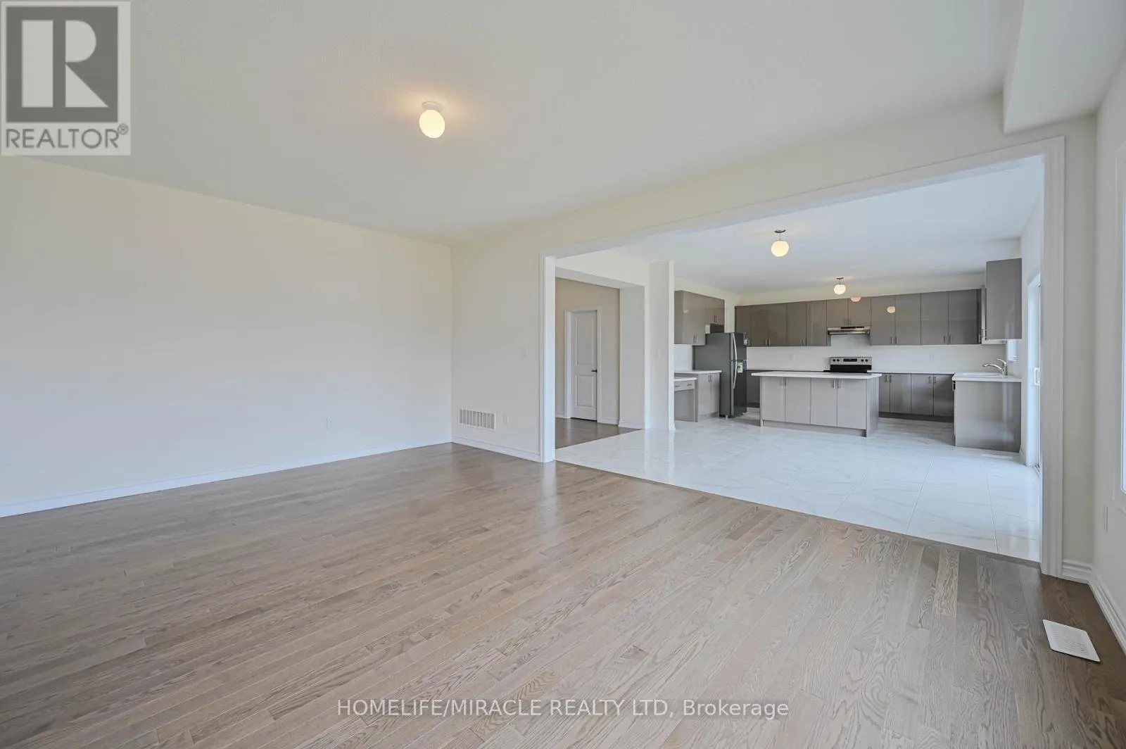 1653 CORSAL COURT
