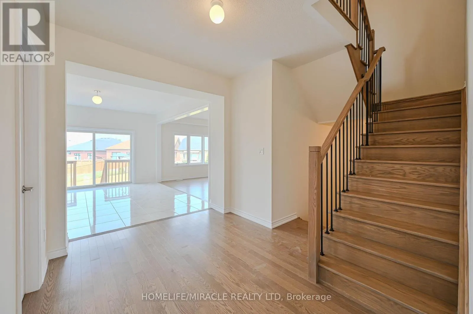 1653 CORSAL COURT