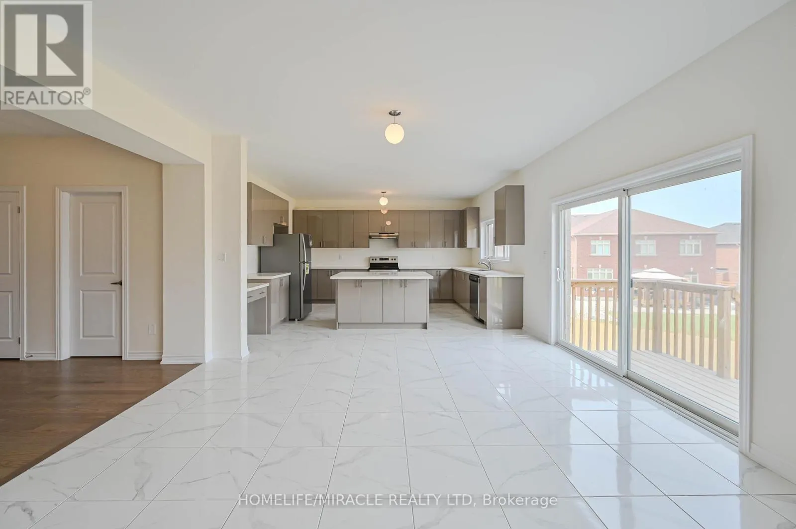 1653 CORSAL COURT