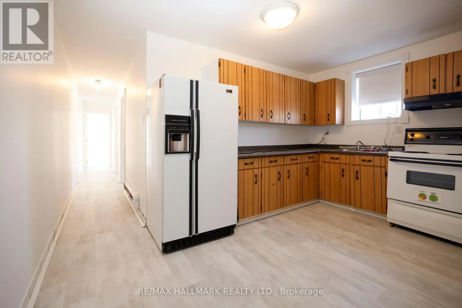 2 - 37 HOLLAND STREET W