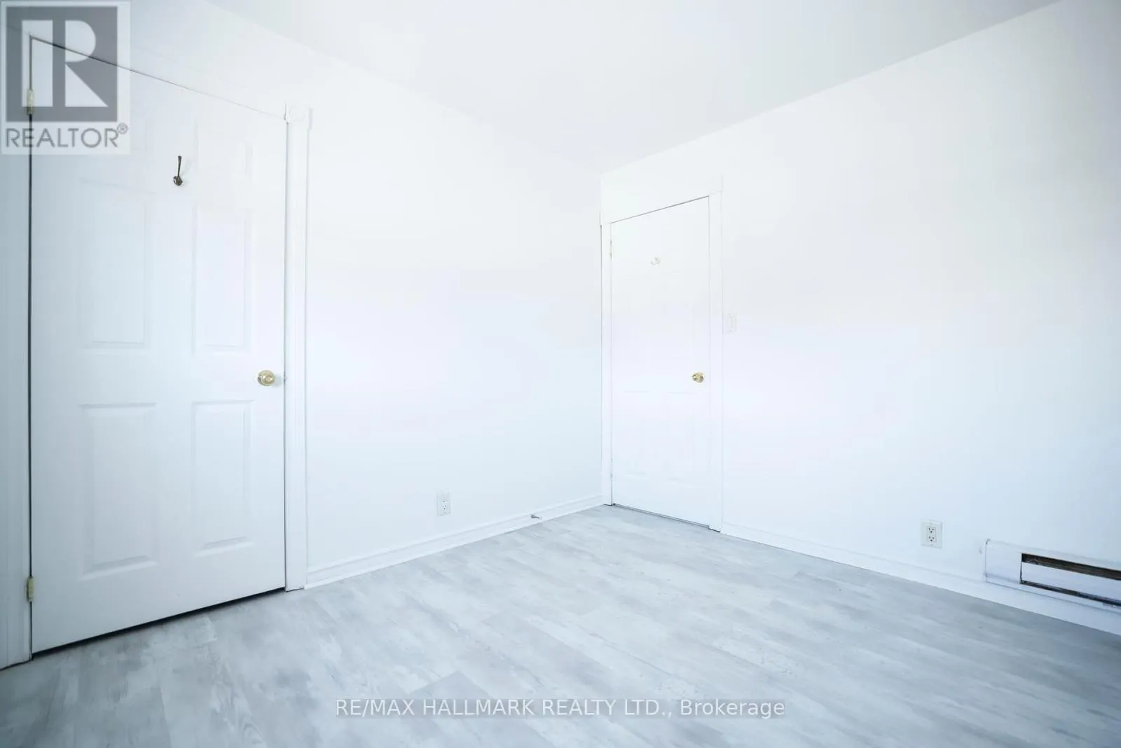 2 - 37 HOLLAND STREET W