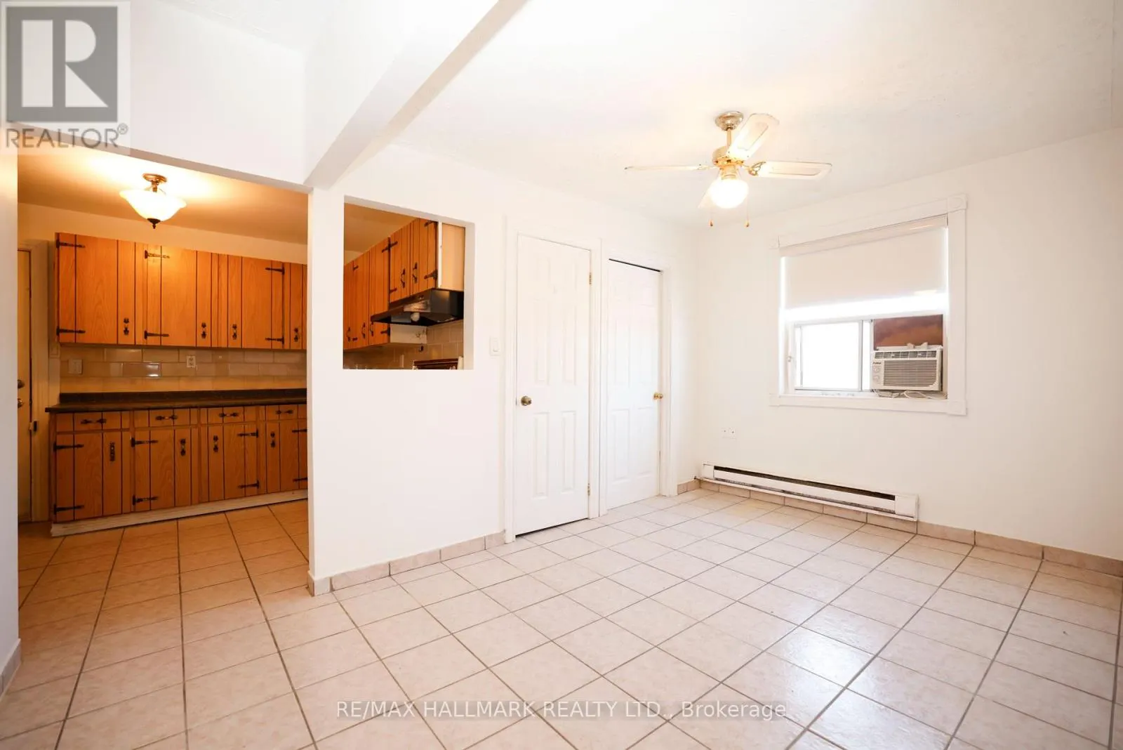 3 - 37 HOLLAND STREET W