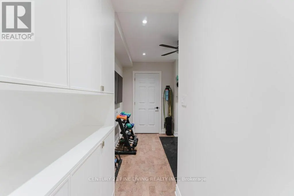 96 WOLF CREEK CRESCENT