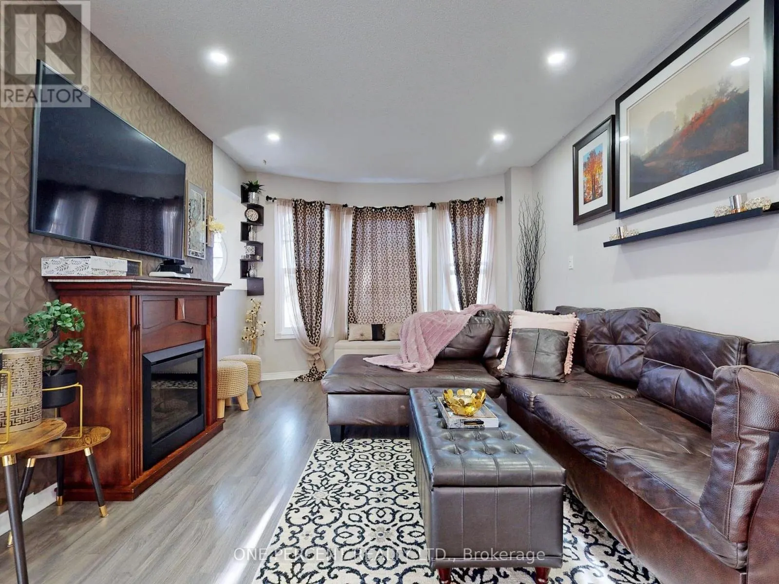 56 - 32 BRANDY LANE WAY