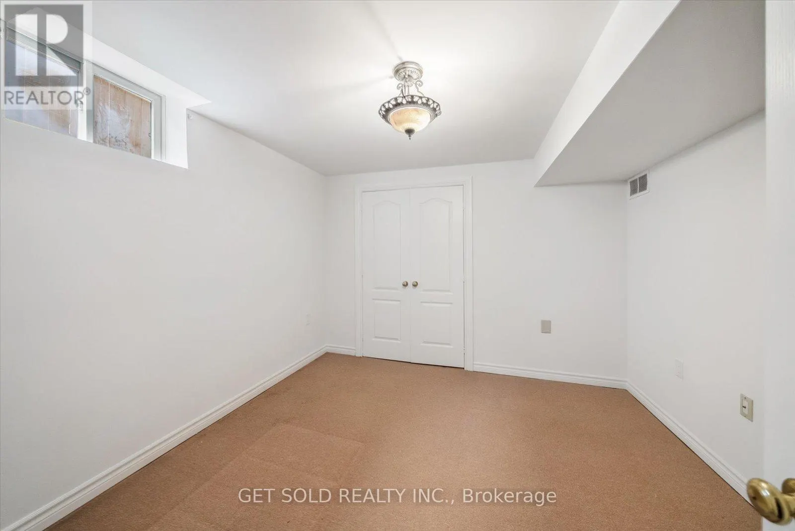 27 EDENBRIDGE DRIVE