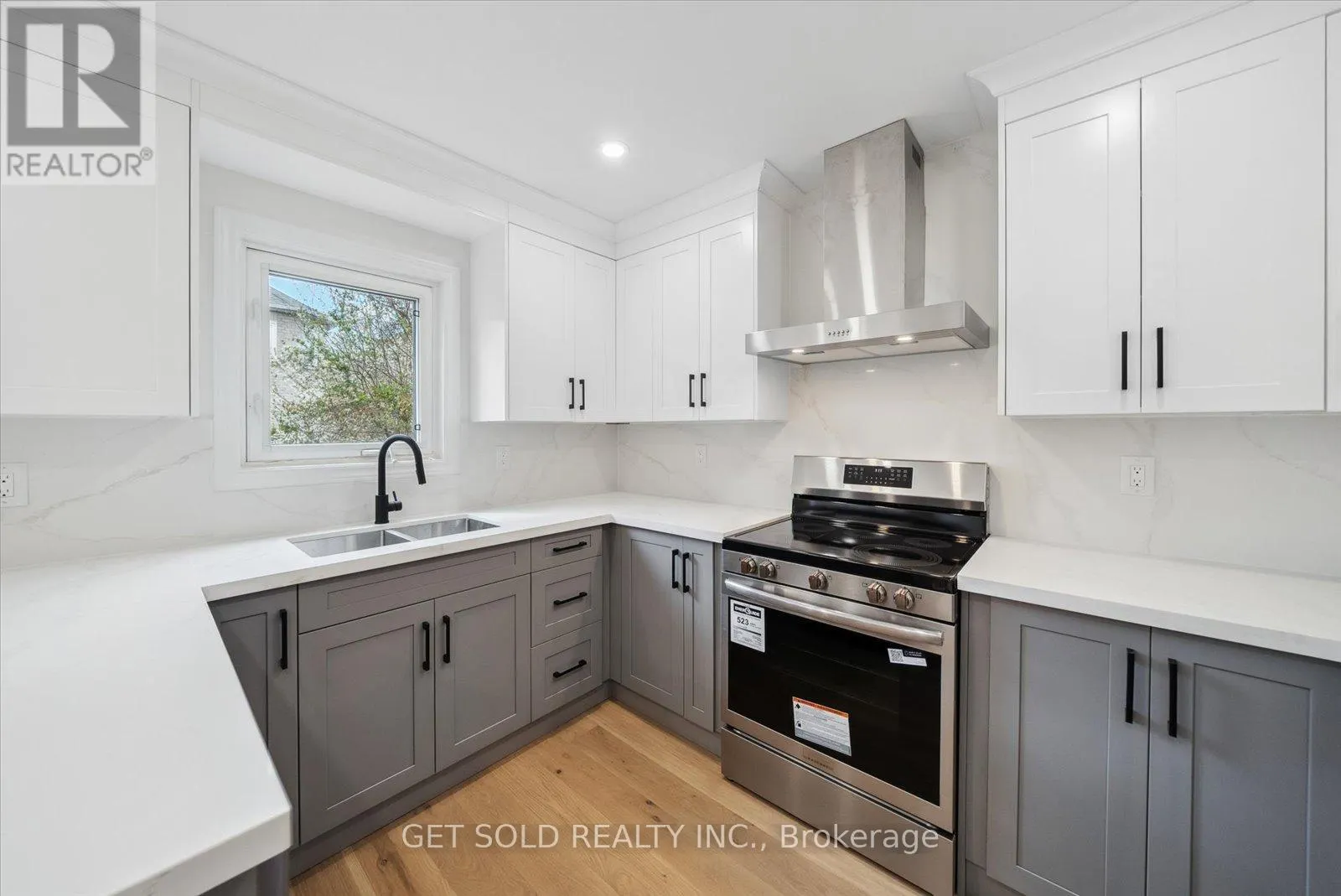 27 EDENBRIDGE DRIVE