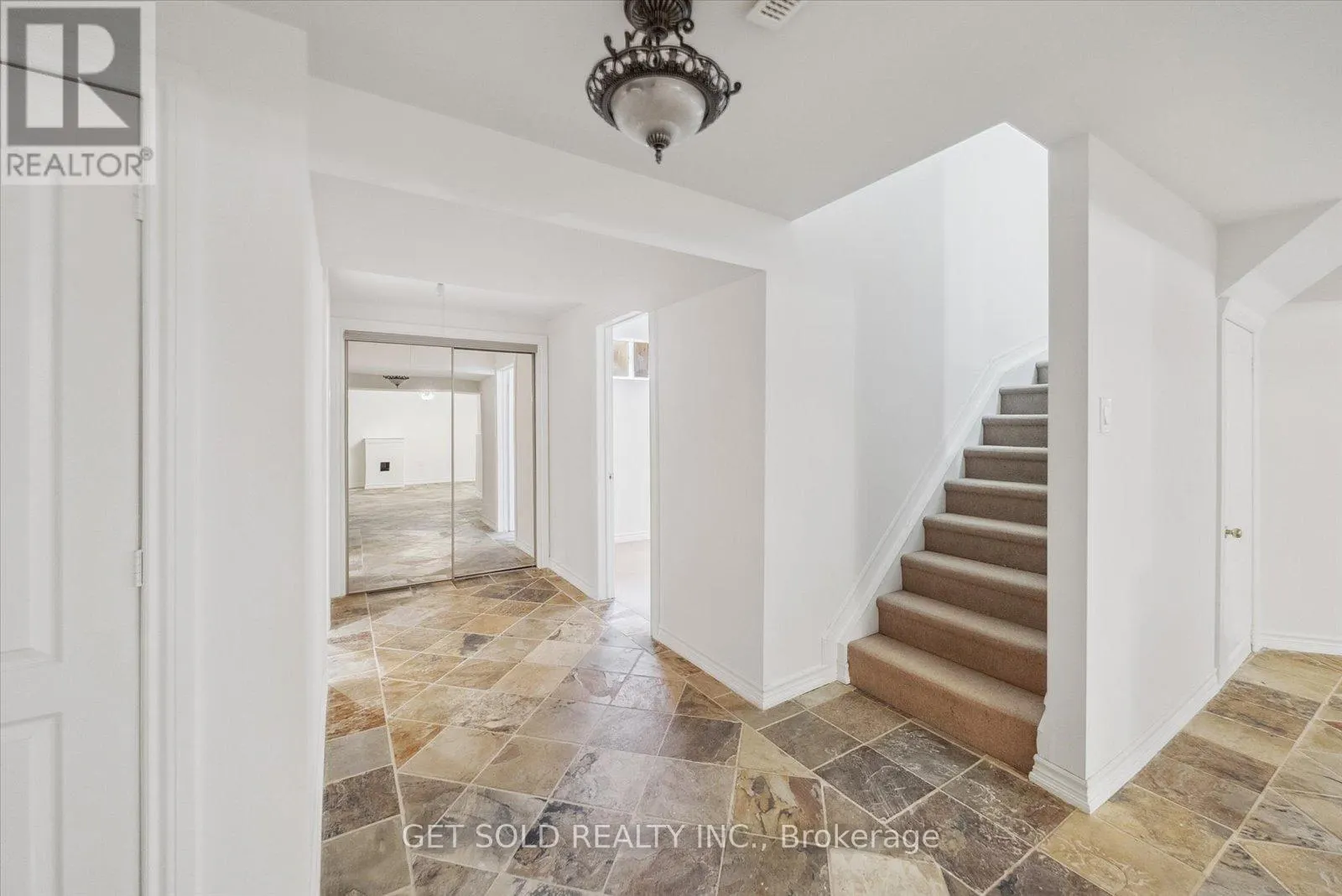 27 EDENBRIDGE DRIVE