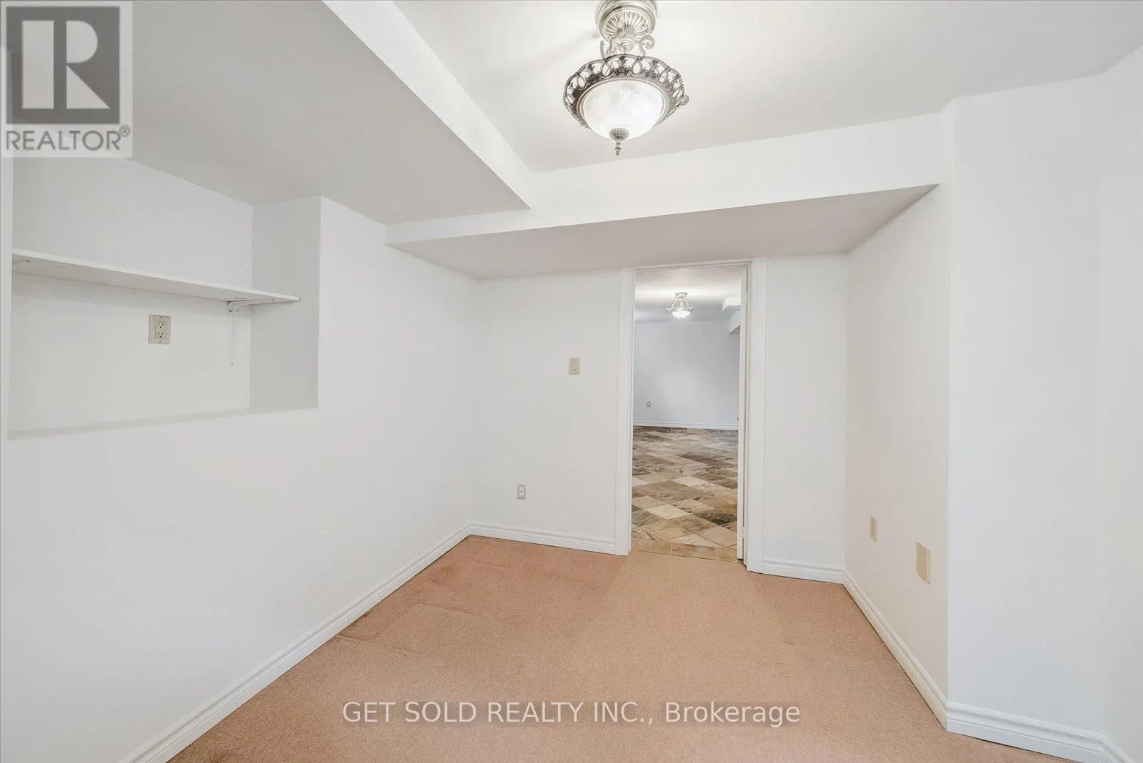 27 EDENBRIDGE DRIVE
