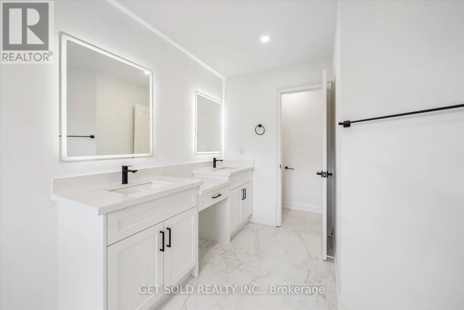 27 EDENBRIDGE DRIVE