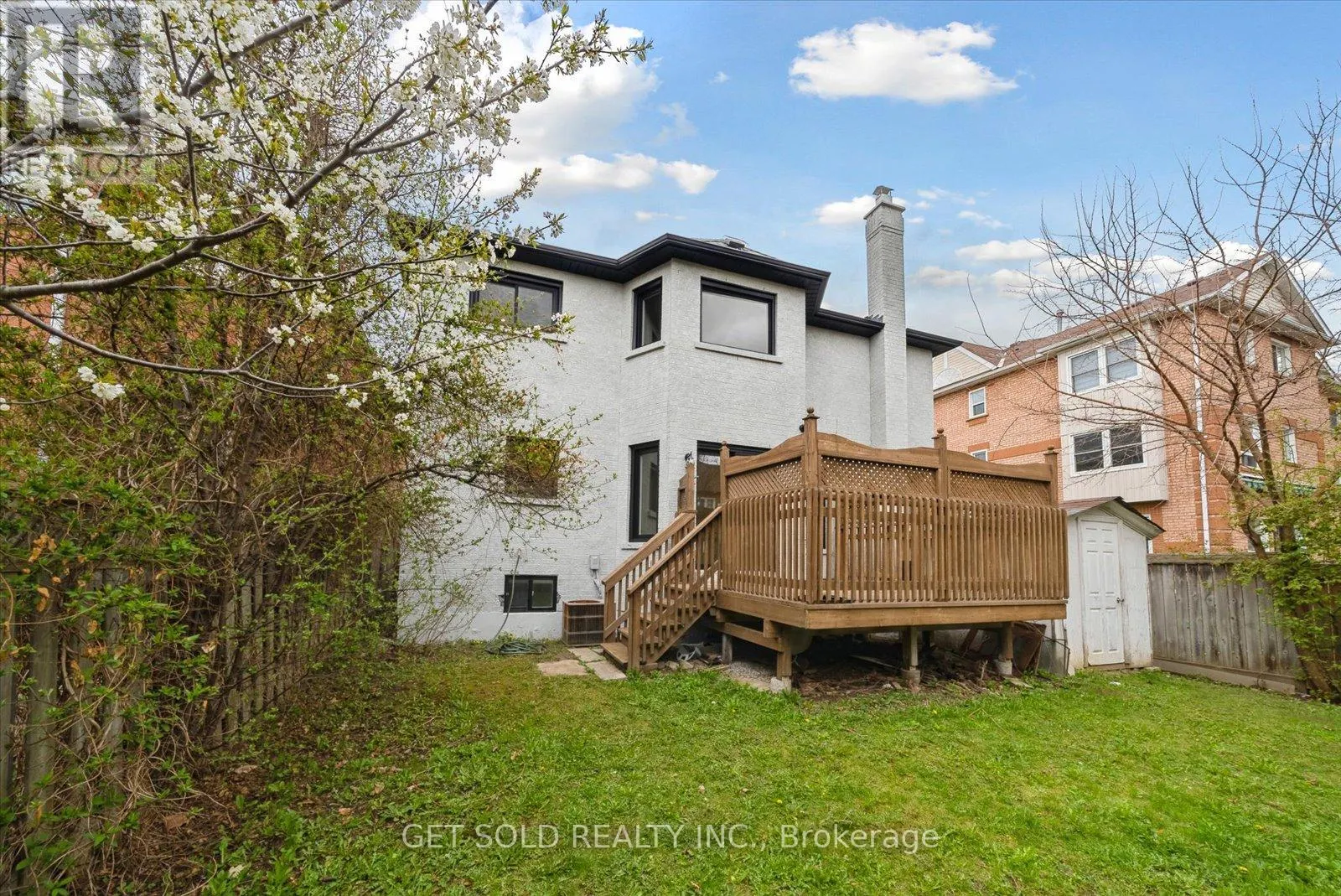 27 EDENBRIDGE DRIVE
