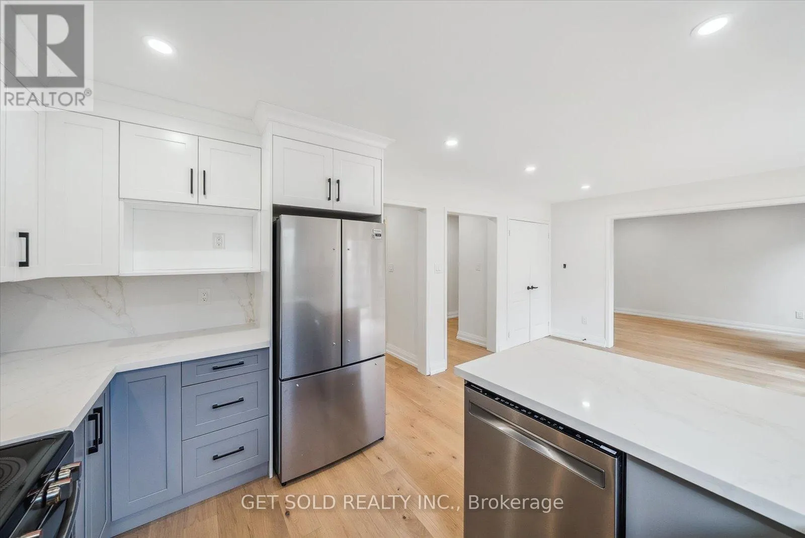 27 EDENBRIDGE DRIVE