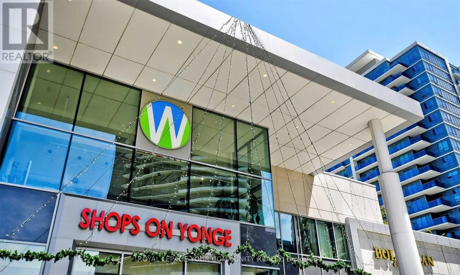2426 - 7161 YONGE STREET