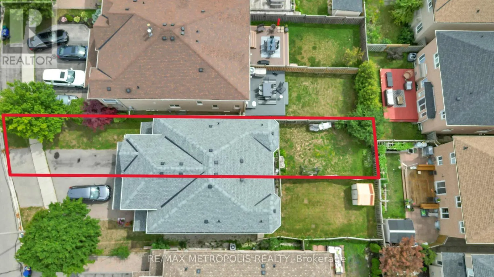 15 ROYAL APPIAN CRESCENT