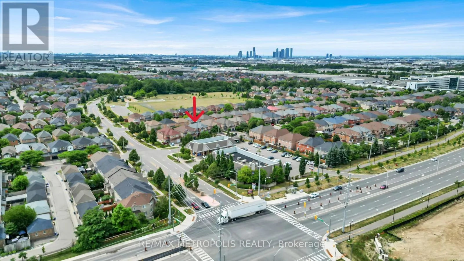 15 ROYAL APPIAN CRESCENT