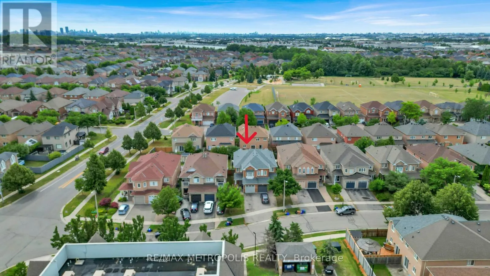 15 ROYAL APPIAN CRESCENT