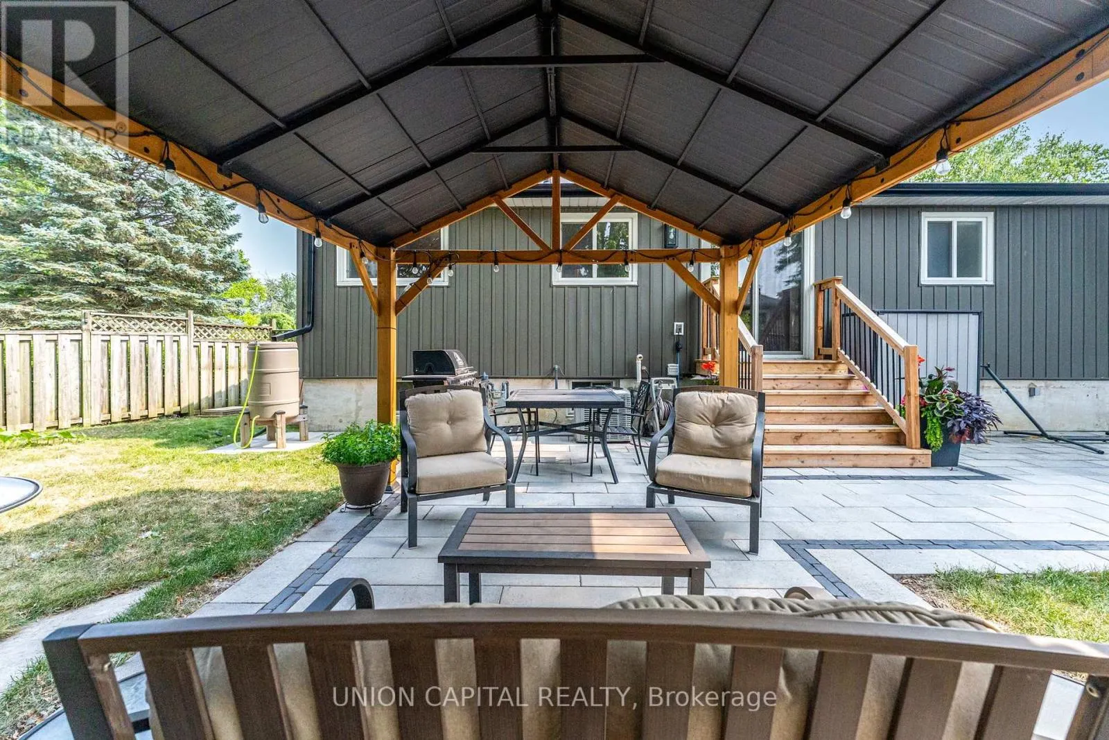 93 BOOTH DRIVE