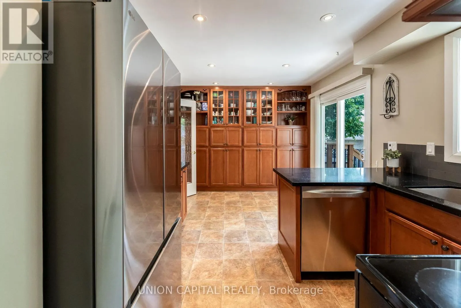 93 BOOTH DRIVE