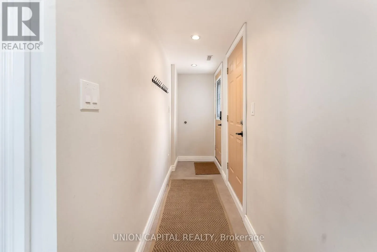 93 BOOTH DRIVE