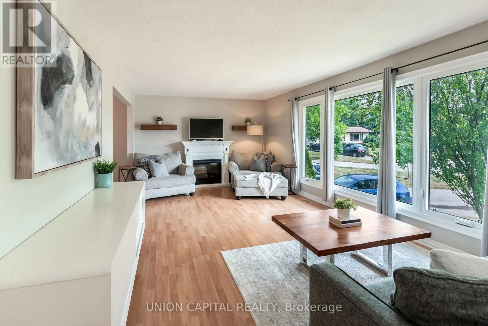 93 BOOTH DRIVE