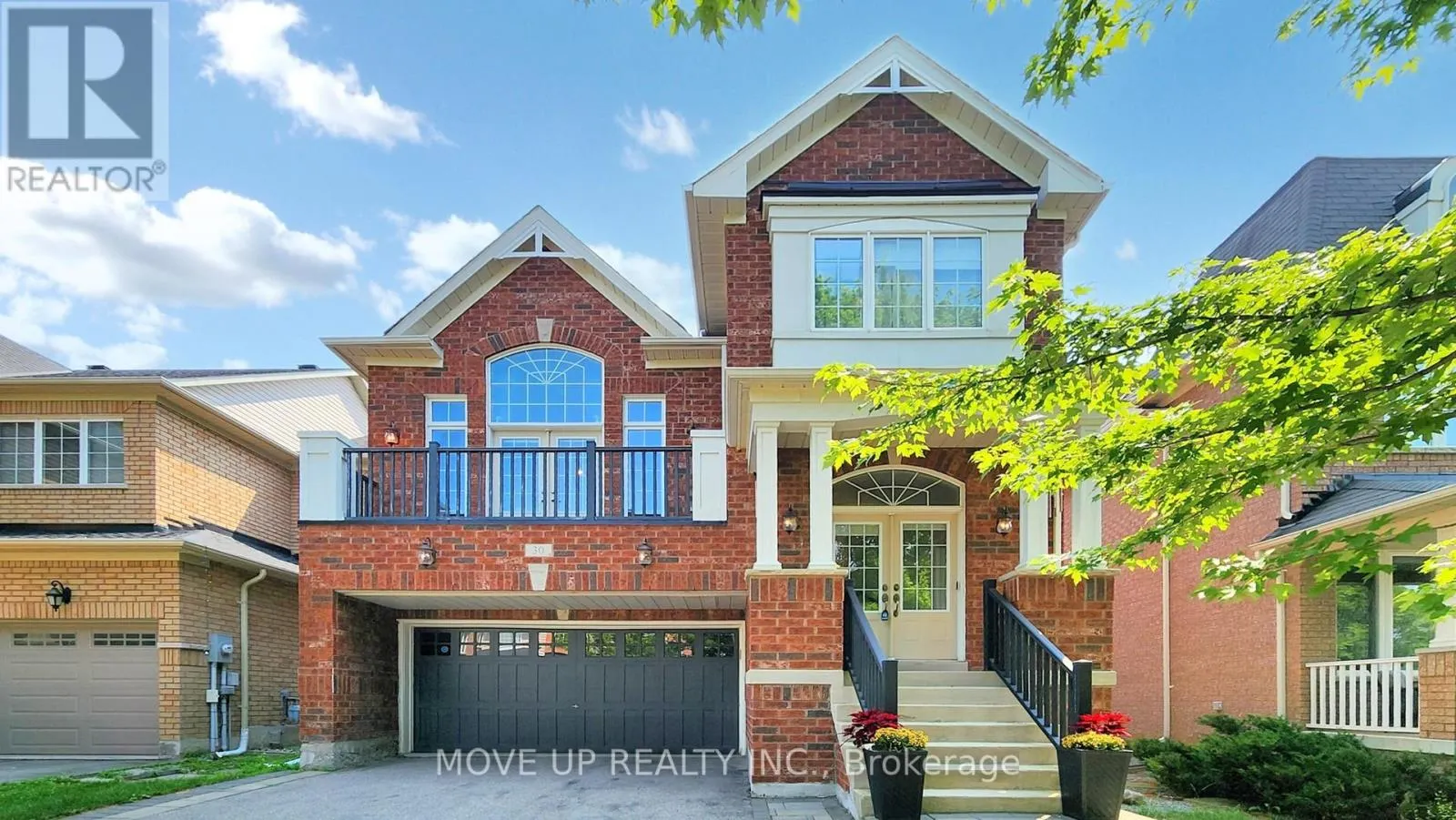 30 HOPPINGTON AVENUE