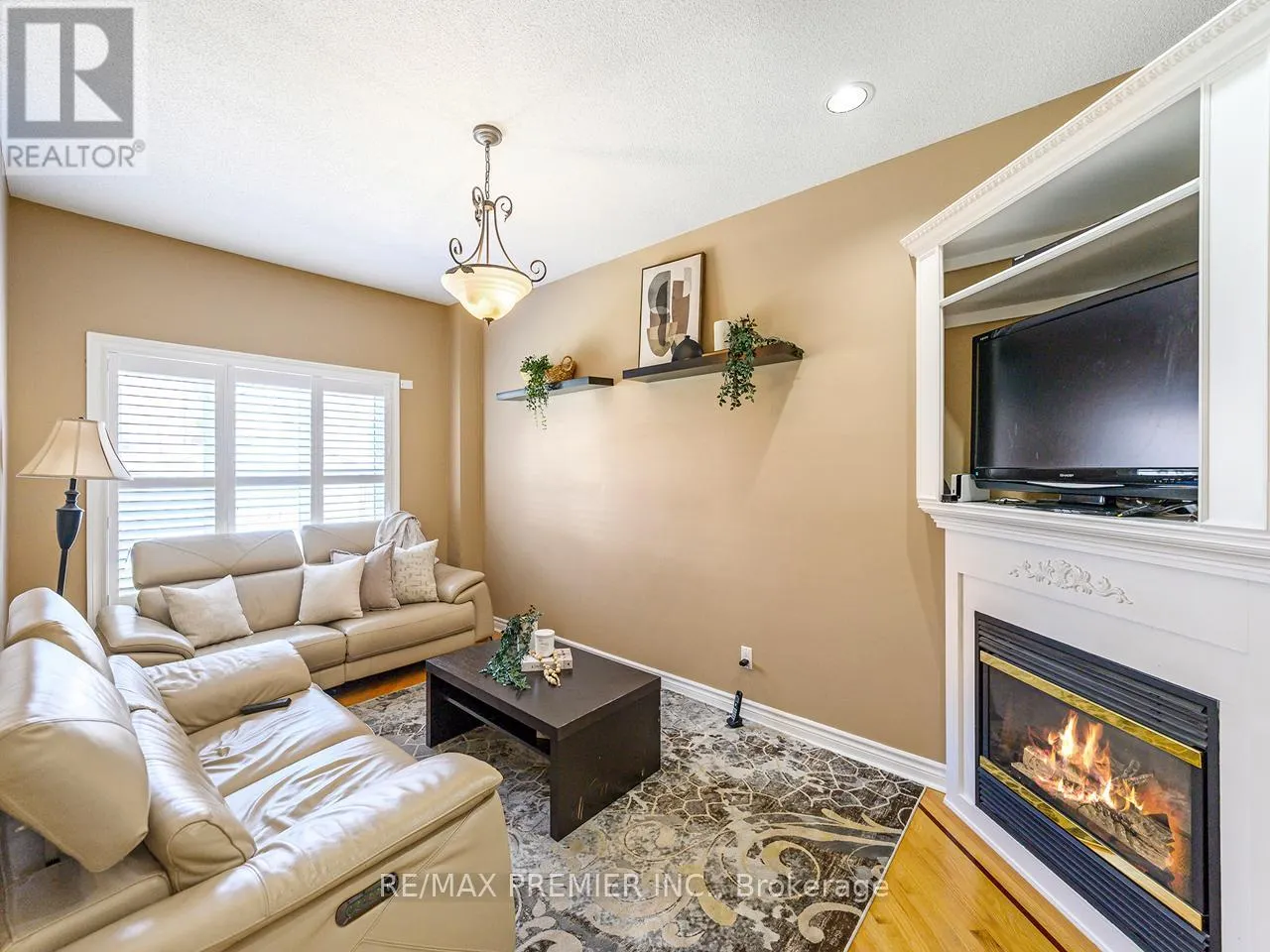 284 AVRO ROAD