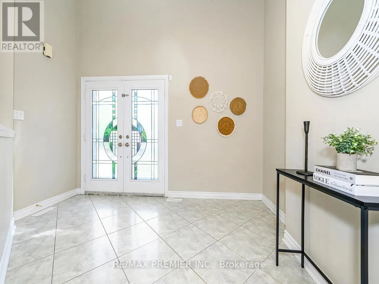 284 AVRO ROAD